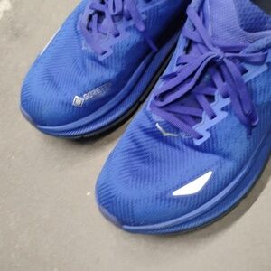 Sold... Hoka Clifton